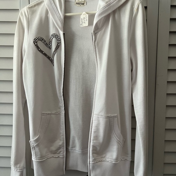 Simply Roses White Hoody w/Heart Design 🩶 Size Small - Picture 3 of 8